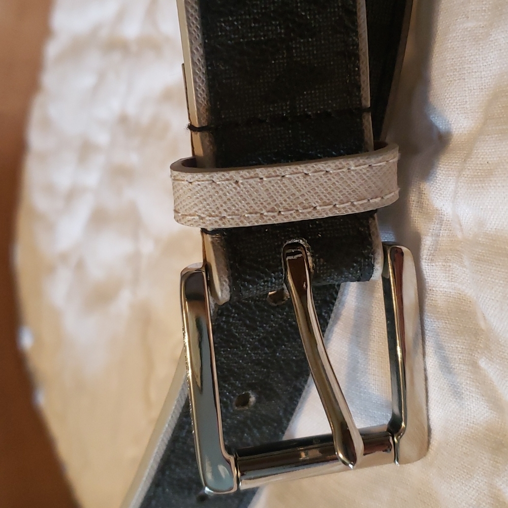 Michael Kors NWOT Leather Belt
